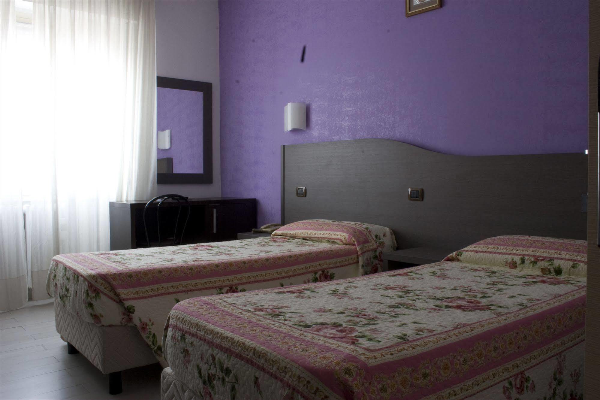 Hotel Renato เซสโต ซานโจวันนี ภายนอก รูปภาพ